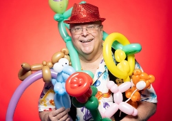 Jay Arthur Balloon Artist
